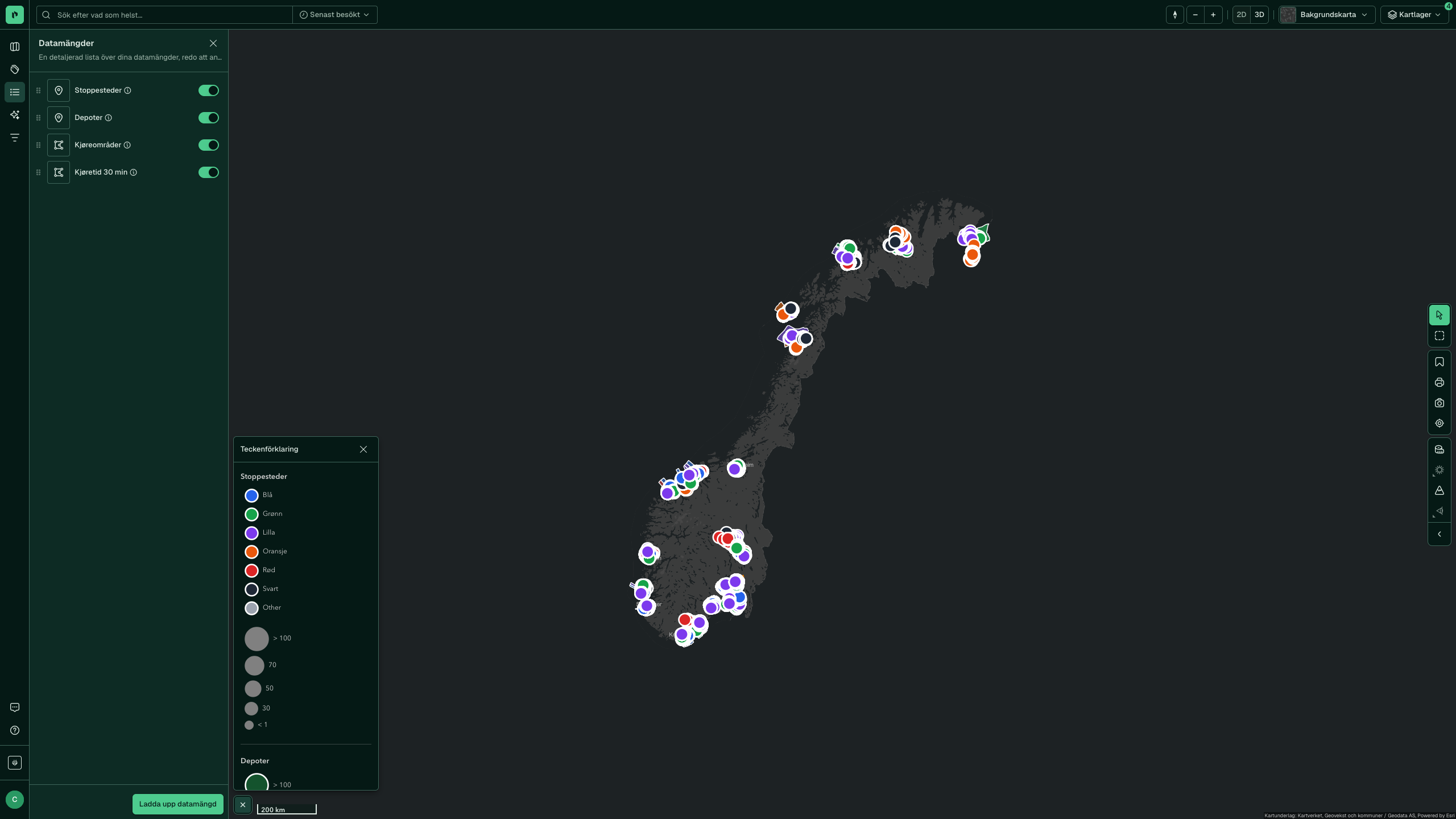 Fyra datamängder från Placepoint Levering AS i kartan, med stopplatser färglagda per rutt i 22 städer